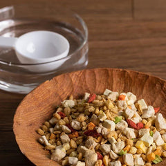 Doggy Willie小犬威利熟食凍乾主食- 無穀海藻牛蒡雞肉